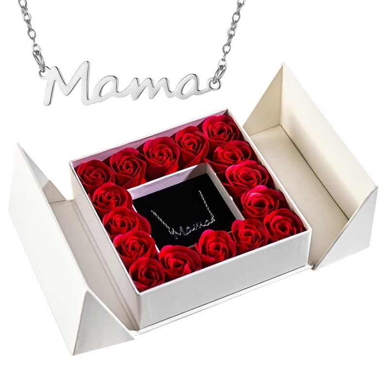 Halskette mit Rosen + Geschenkbox